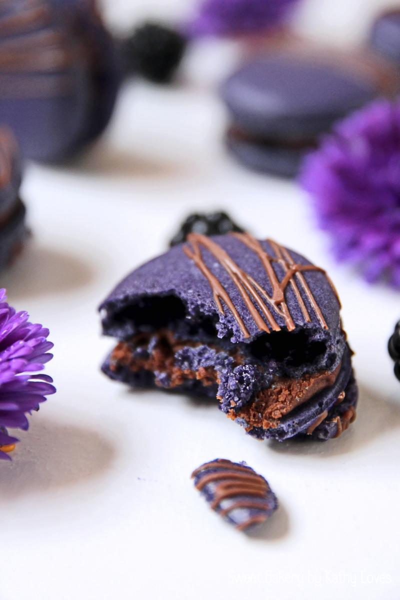 Rezeptbild: Brombeer Schokoladen Macarons