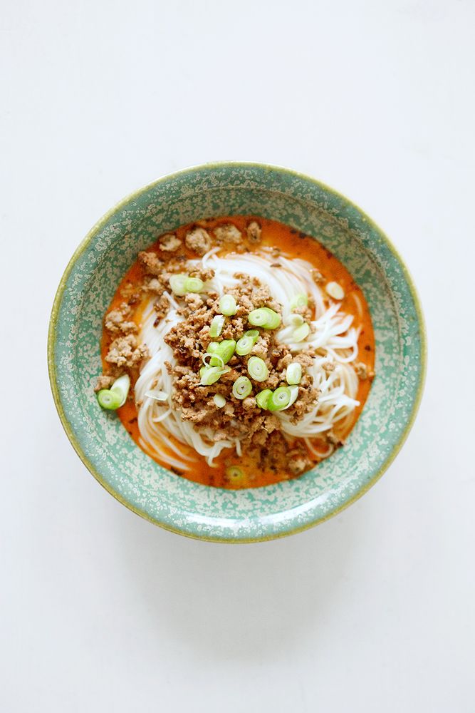 Rezeptbild: Chinesische Nudeln mit Hackfleisch und Chiliöl - Dan Dan Mian