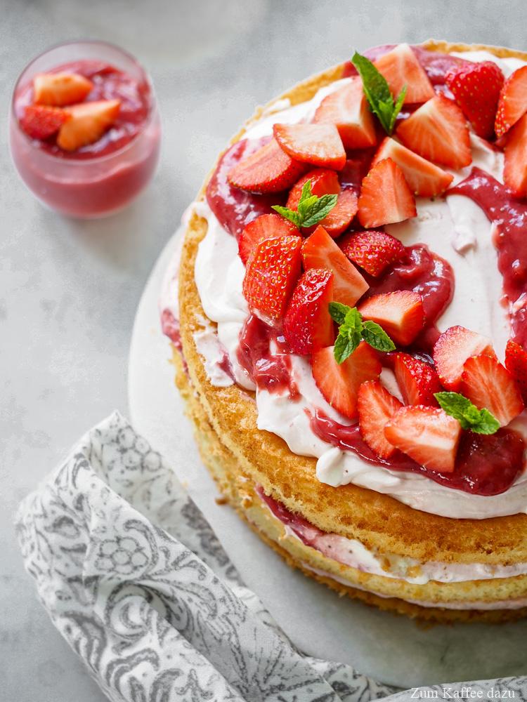 Rezeptbild: Erdbeer-Quark-Torte