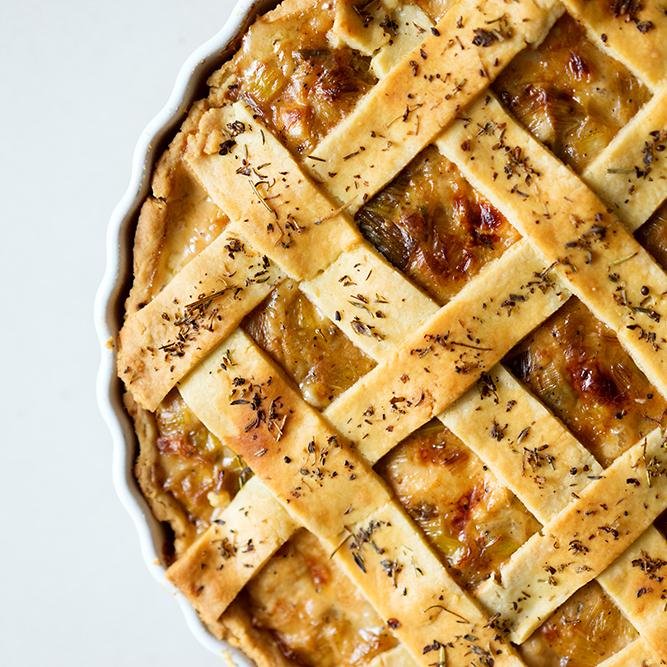 Rezeptbild: Französische Hähnchen-Lauch-Pastete - Tourte au poulet