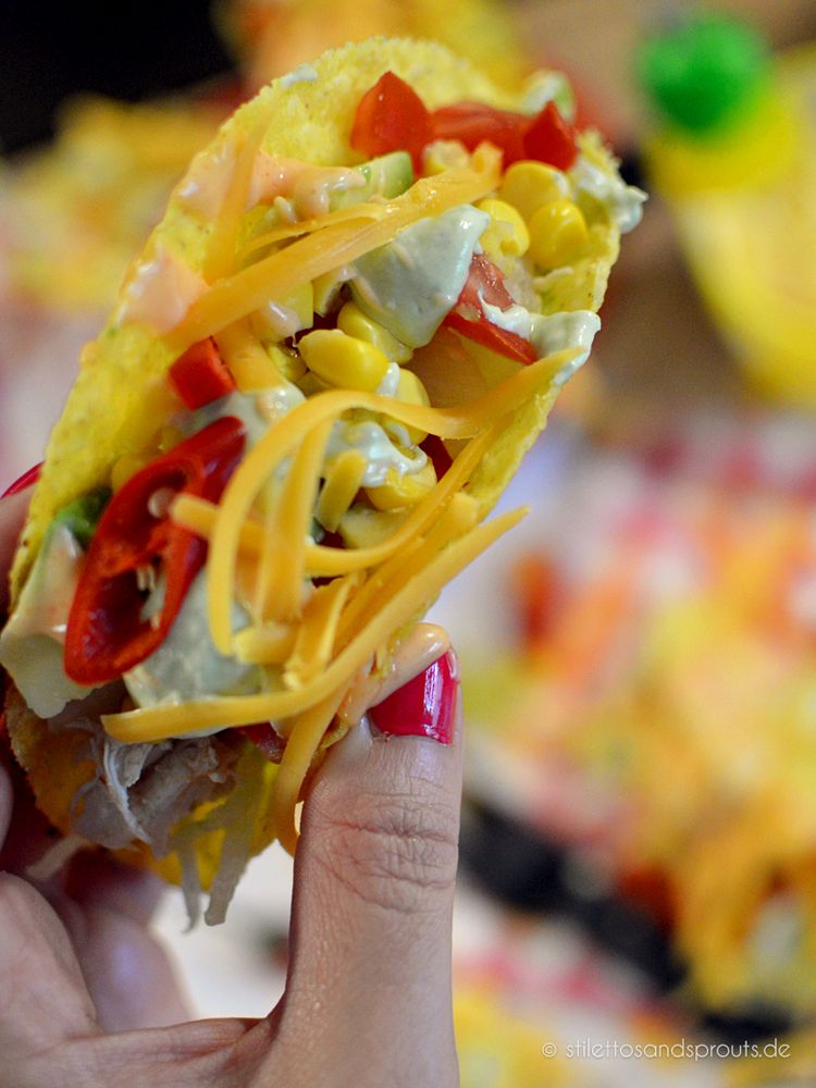 Rezeptbild: Lime Chicken Tacos mit Ananas und Avocado-Sauce