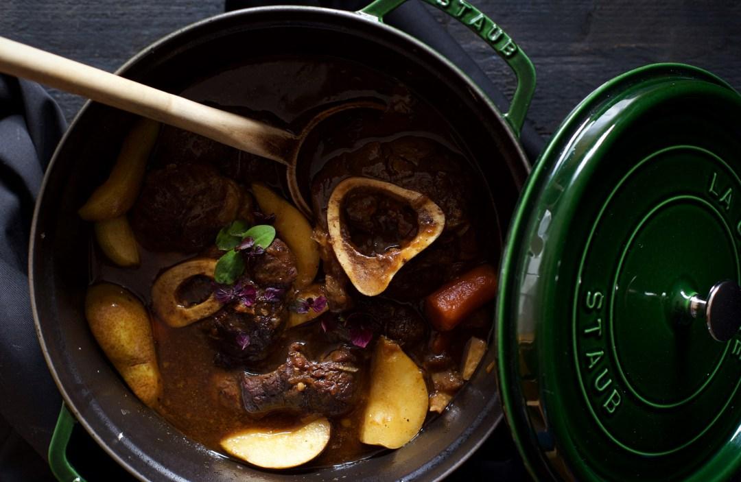 Rezeptbild: Asiatische Beinscheibe mit Birne und Ingwer