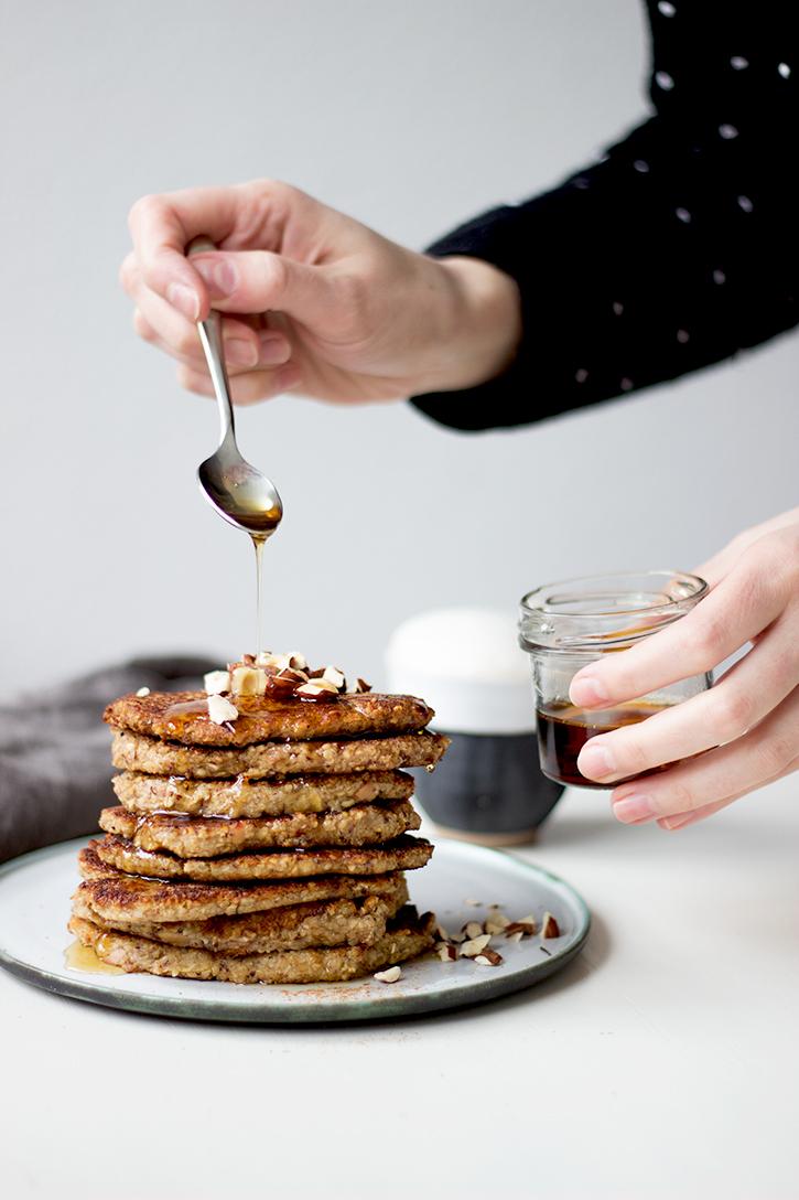 Rezeptbild: Haferflocken-Bananen-Pfannkuchen
