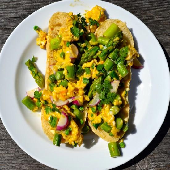 Rezeptbild: Rührei-Stulle
