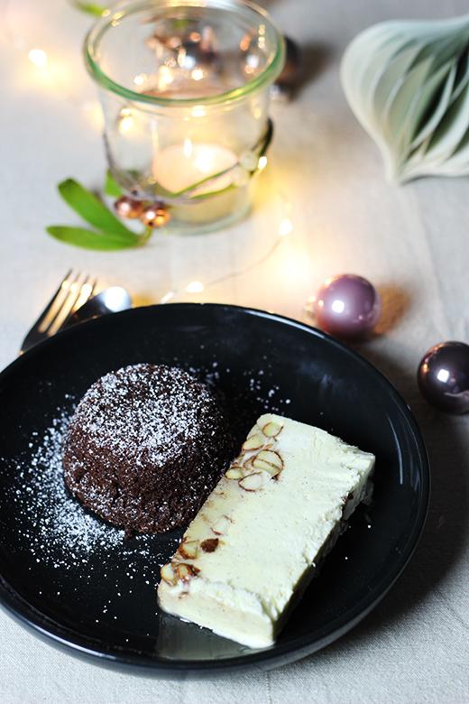 Rezeptbild: Maronenküchlein mit Gebrannte-Mandel-Parfait