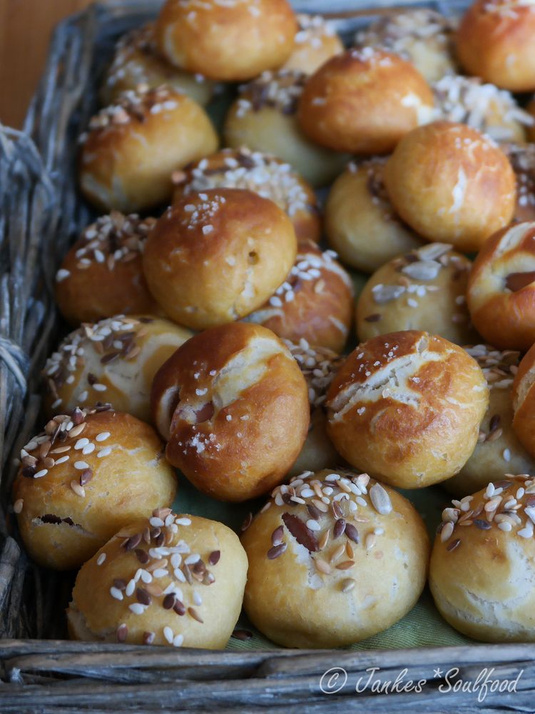 Rezeptbild: Kleines Laugengebäck