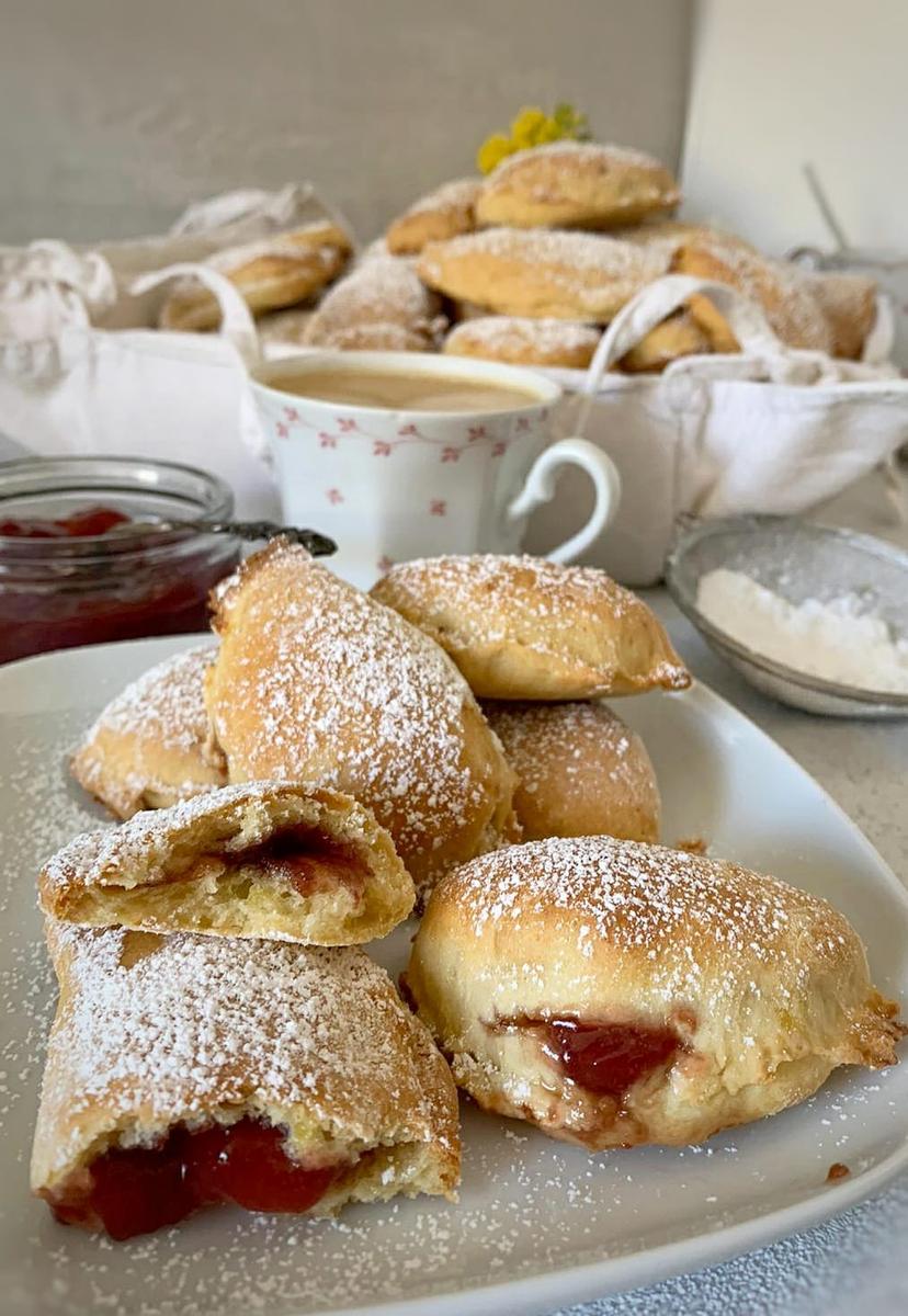 Rezeptbild: Scones polnischer Art mit Konfitüre
