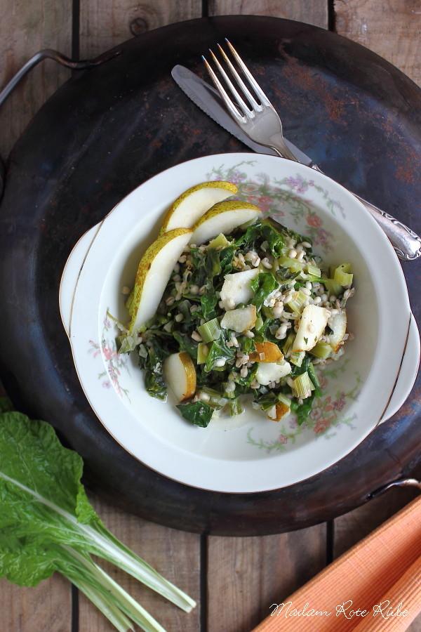Rezeptbild: Graupenrisotto mit Mangold und Birne