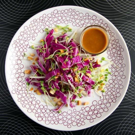 Rezeptbild: Scharfer Rotkraut Kohlrabi Salat
