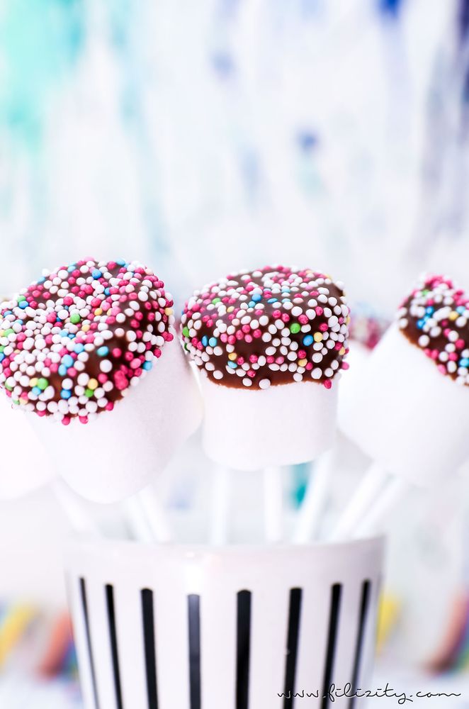Rezeptbild: Marshmallow Pops „Konfetti“