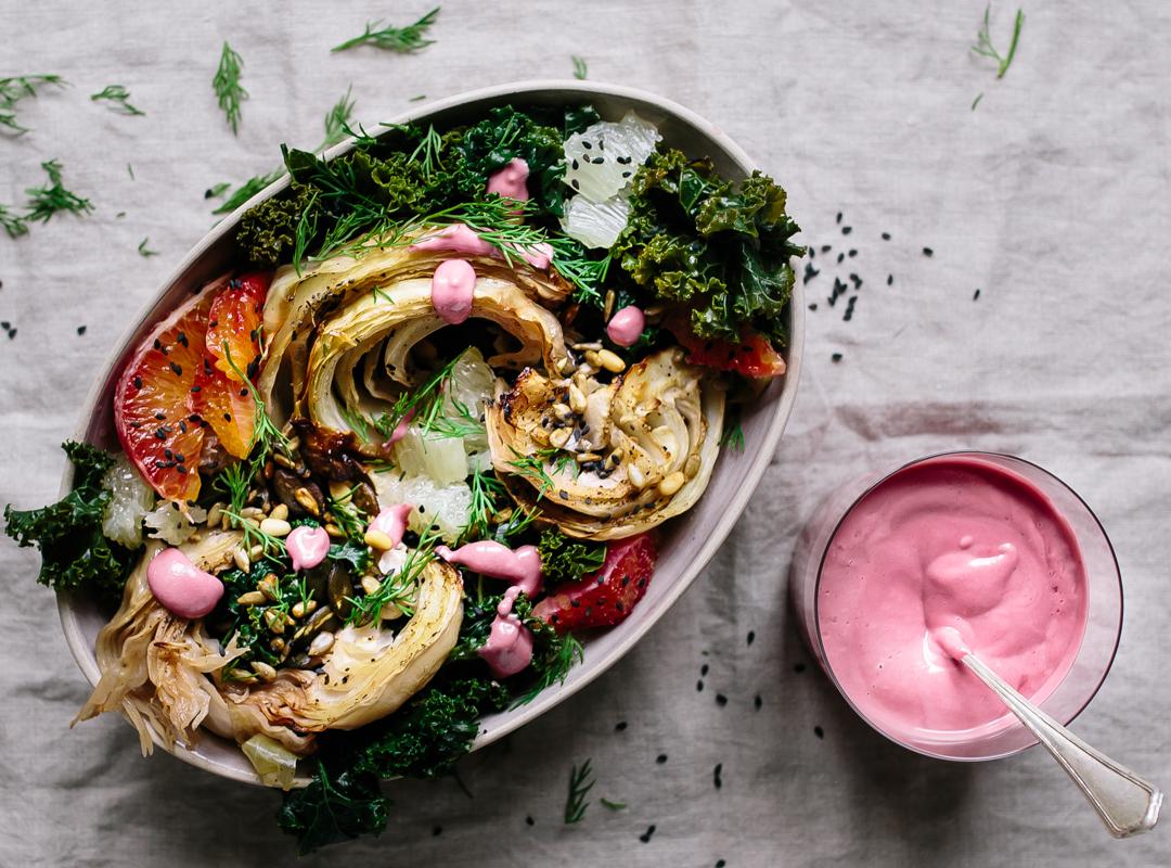 Rezeptbild: Pomelo Kale Salat mit Blutorangen-Dressing
