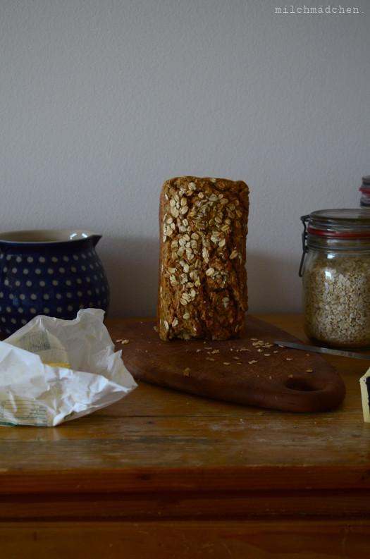 Rezeptbild: Reines Haferflockenbrot