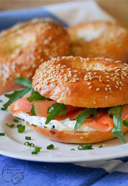 Rezeptbild: Bagels mit Räucherlachs und Rucola