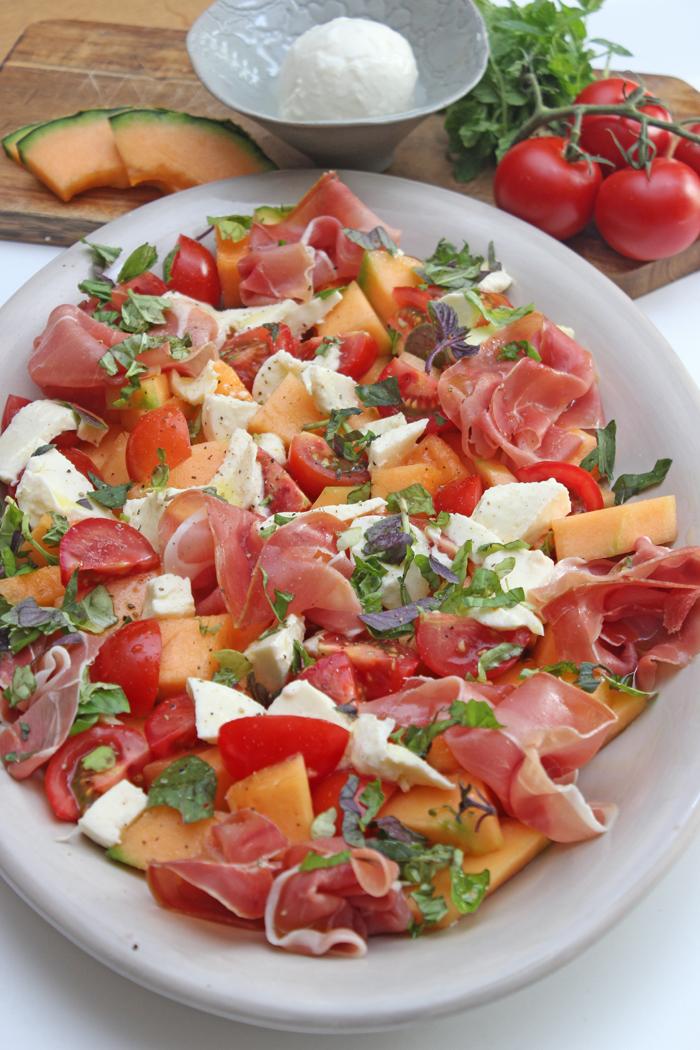 Rezeptbild: Melonensalat mit Schinken und Tomaten