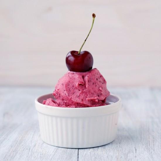 Rezeptbild: Kirsch-Bananen-Eis
