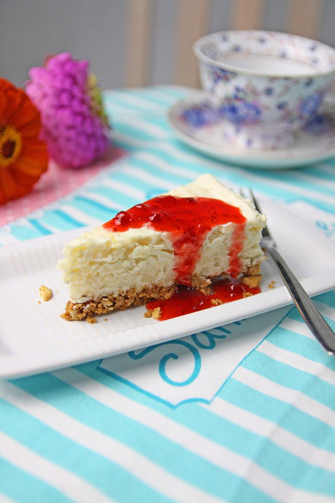 Rezeptbild: Milchreiskuchen mit Erdbeersauce