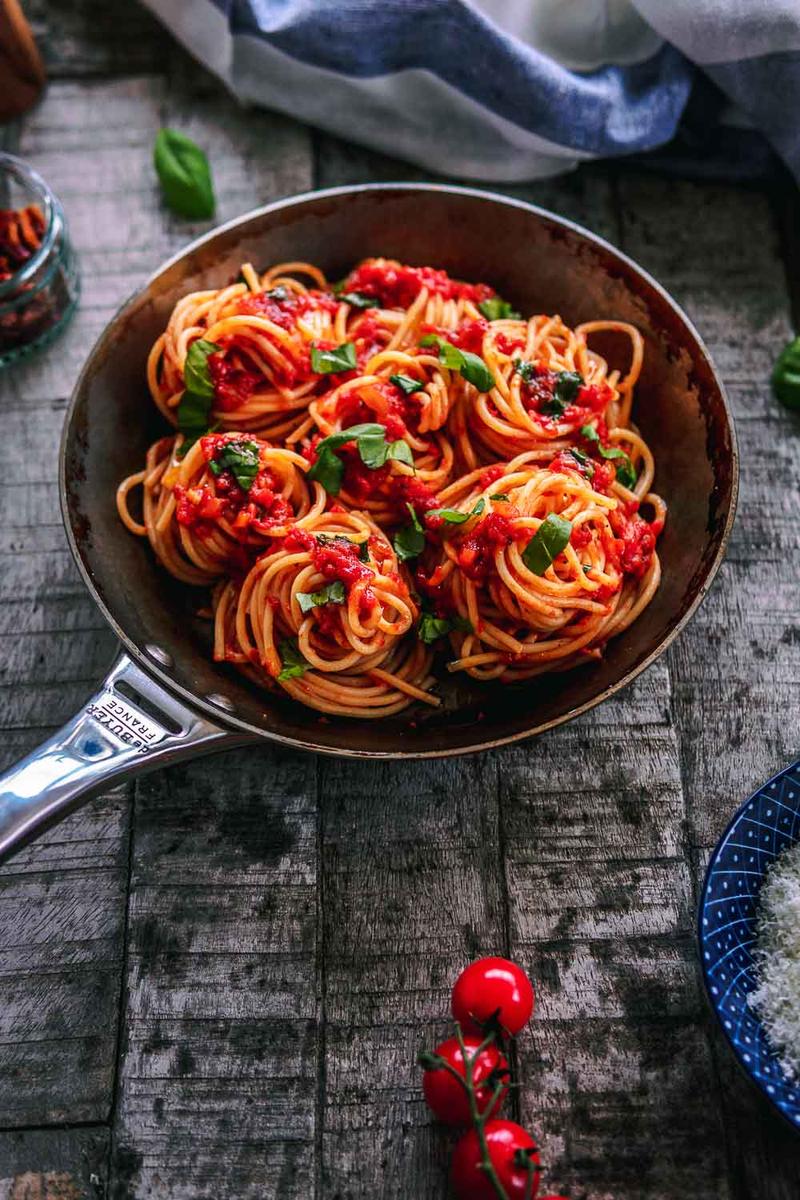 Rezeptbild: Grundrezept für Tomatensauce