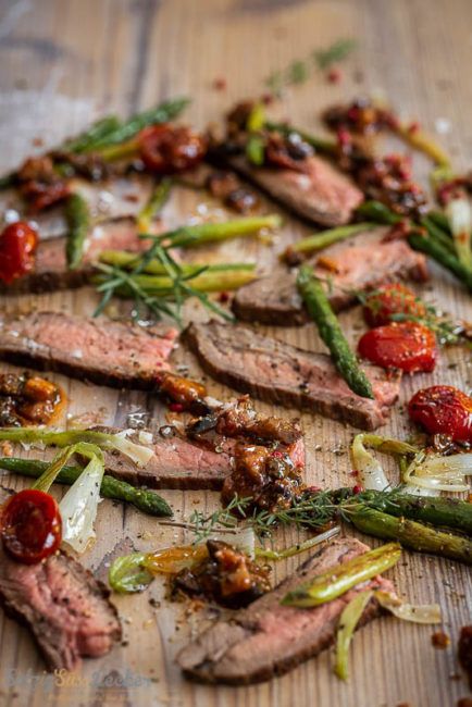 Rezeptbild: Flanksteak und Rinderspieße vom Grill
