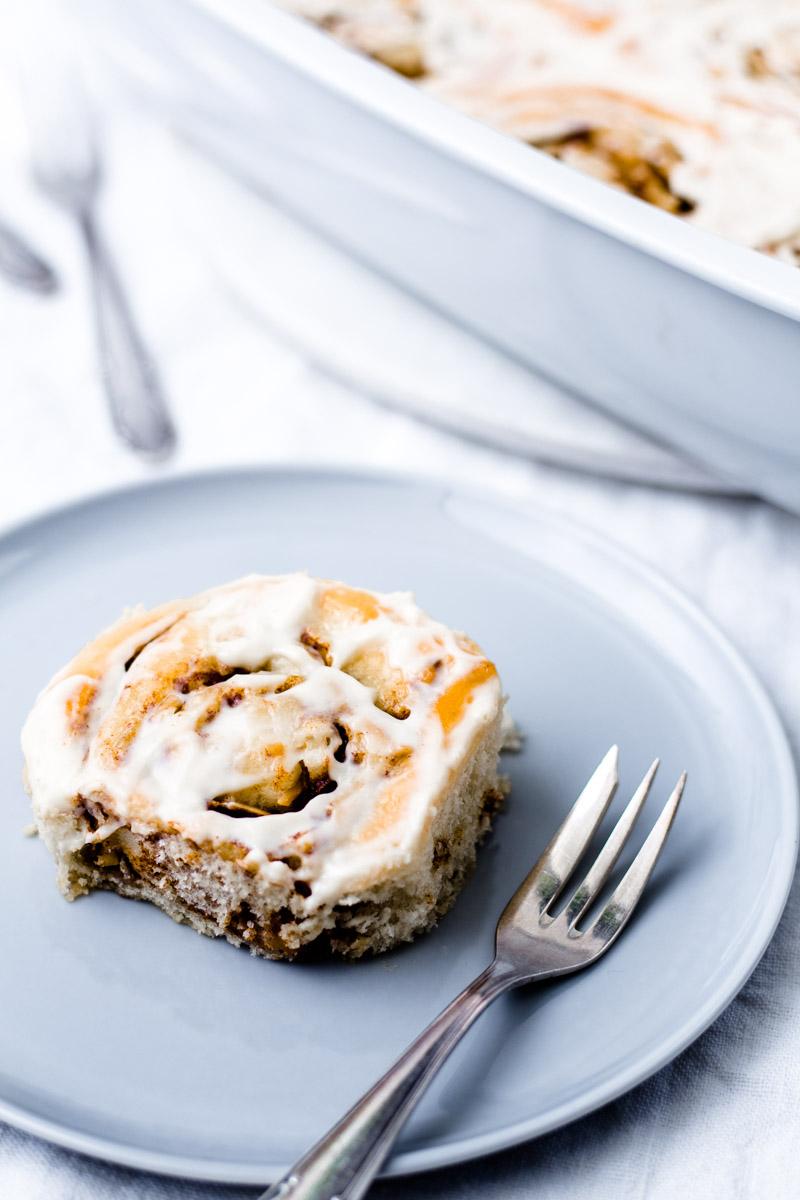 Rezeptbild: Apfel-Zimtschnecken mit Mandeln