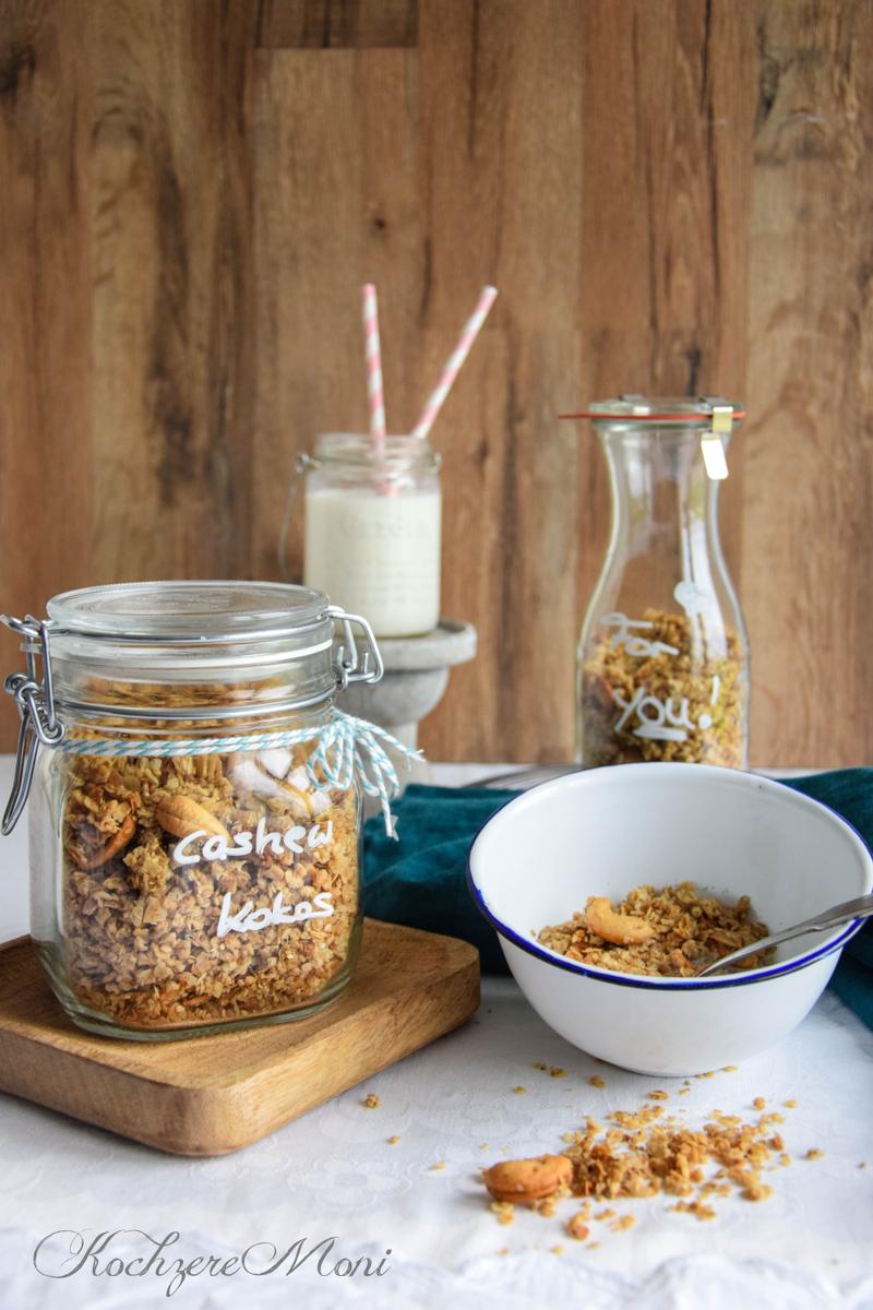 Rezeptbild: Cashew Kokos Granola
