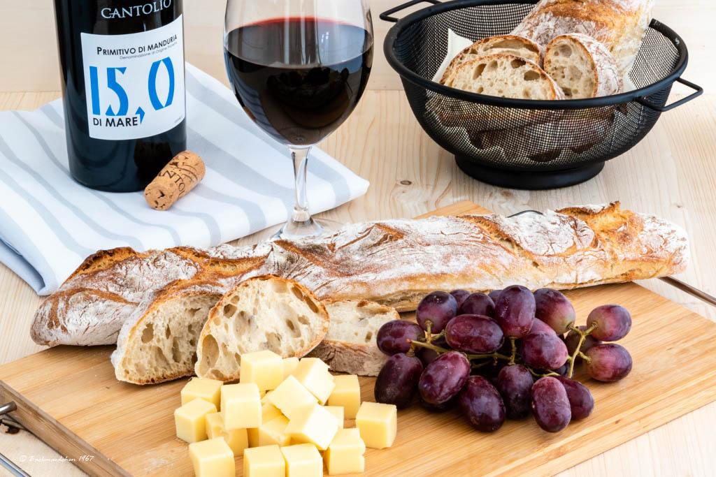 Rezeptbild: Französisches Baguette mit Sauerteig