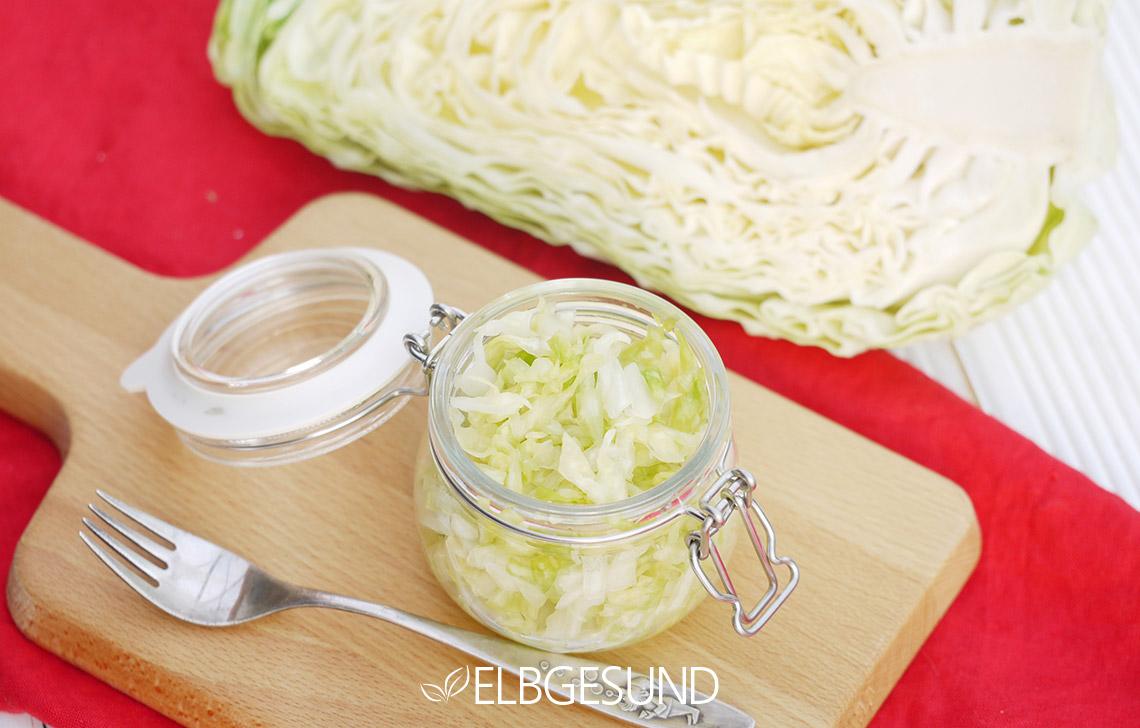 Rezeptbild: Krautsalat – einfacher geht’s nicht!
