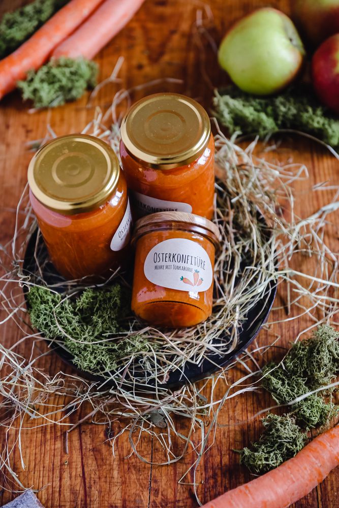 Rezeptbild: OSTERKONFITÜRE MIT MÖHREN UND TONKABOHNE