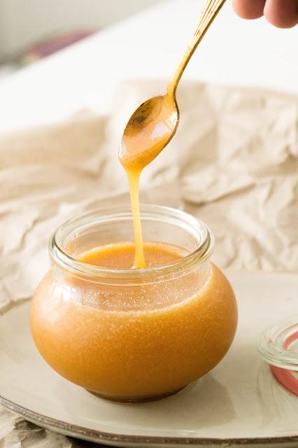 Rezeptbild: vegane Karamellsauce