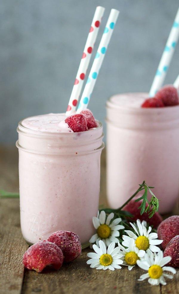 Rezeptbild: kalorienarmer Strawberry Cheesecake Shake
