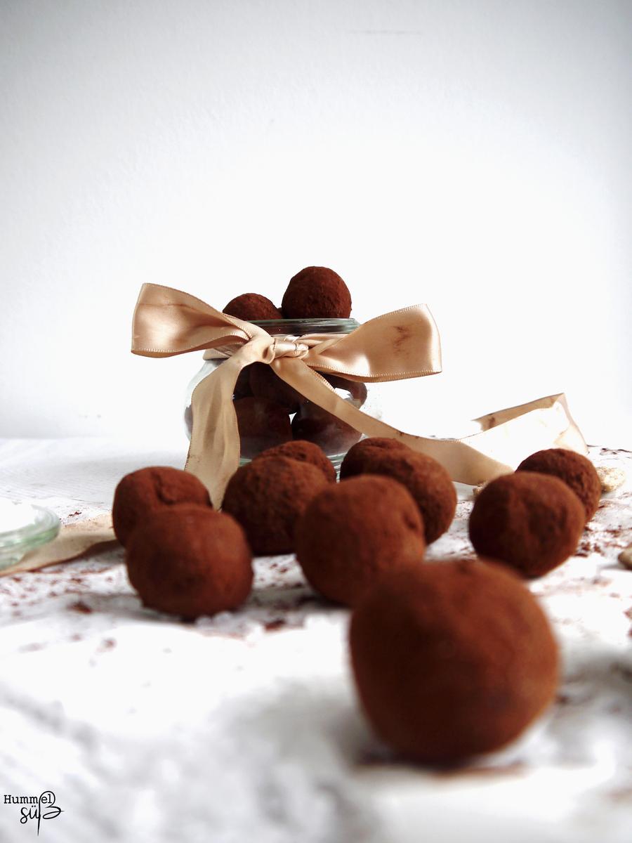 Rezeptbild: Selbstgemachte Pralinen: crunchy & salty