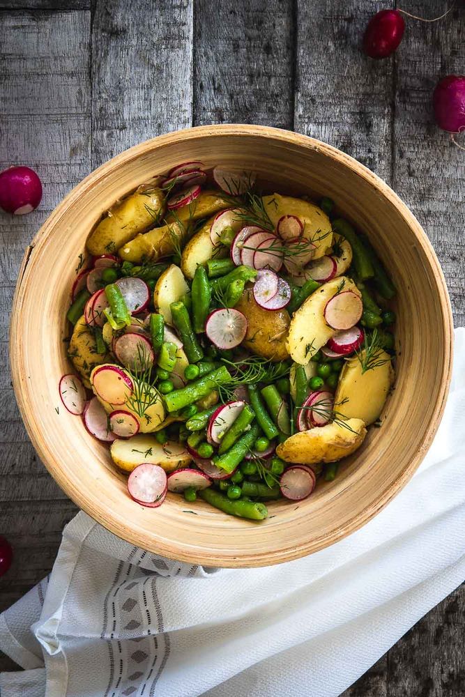 Rezeptbild: Sommerlicher Kartoffelsalat ohne Mayo oder Brühe