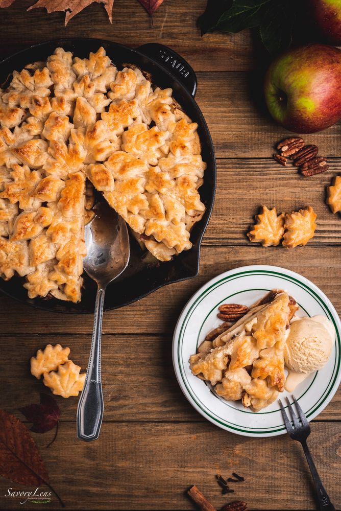 Rezeptbild: Apple Pandowdy mit Pekannüssen und Butterscotch
