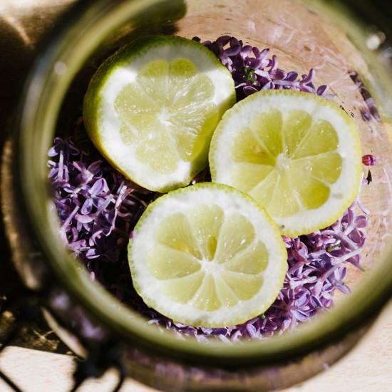 Rezeptbild: Fliedersirup