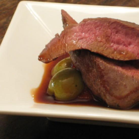 Rezeptbild: Rosa gebratenes Lammfilet