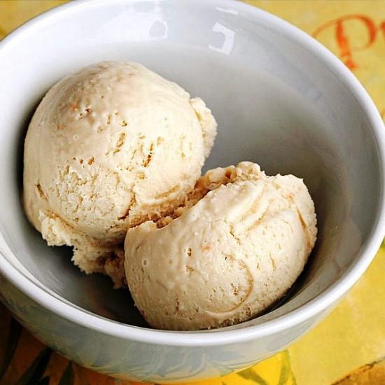 Rezeptbild: Cremiges Kokosnuss-Eis