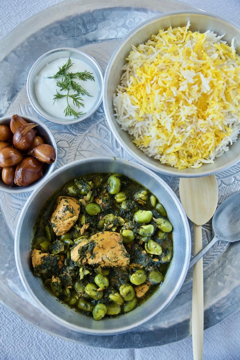 Rezeptbild: Khoresht-e Baghali - Dicke-Bohnen-Ragout mit Safran-Huhn