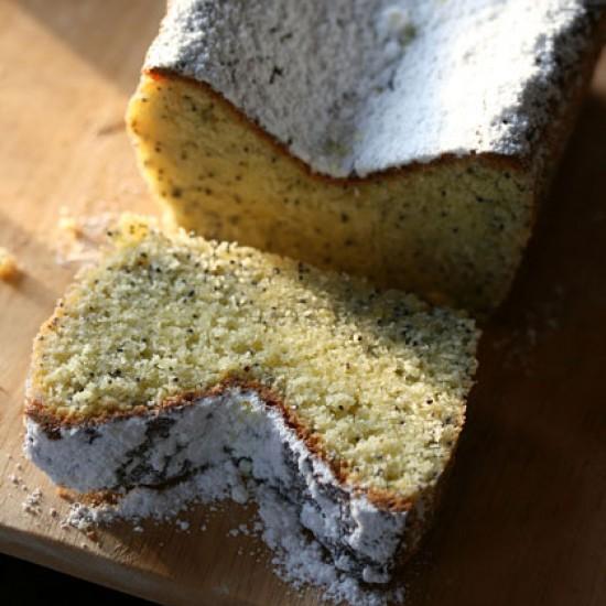 Rezeptbild: Zitronen-Mohn-Cake