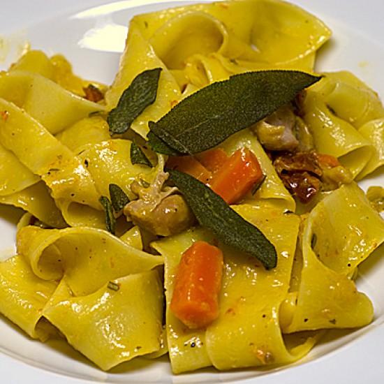 Rezeptbild: Pappardelle mit Kaninchenragù