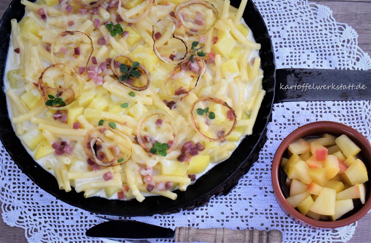 Rezeptbild: Älplermagronen mit Apfelkompott
