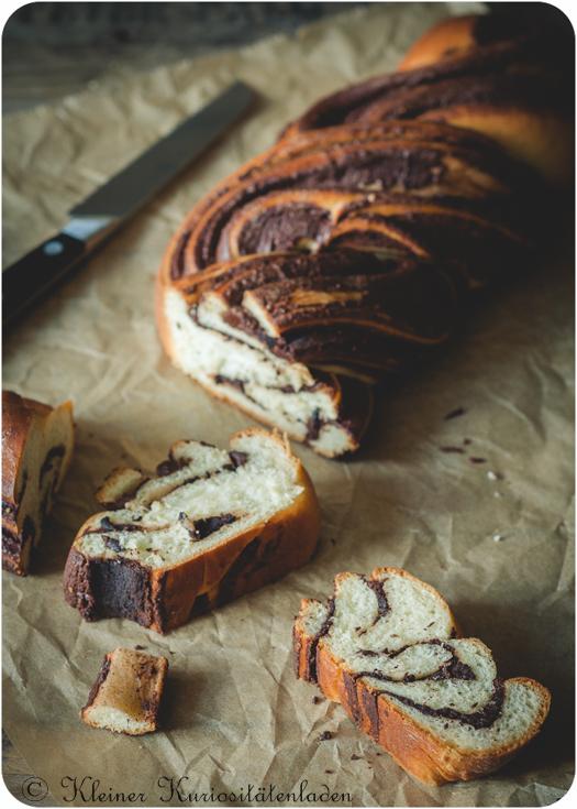 Rezeptbild: Erdnussbutter-Schoko-Hefezopf 