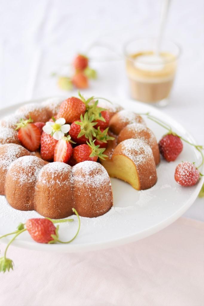 Rezeptbild: Der einfachste Kuchen der Welt - aus nur ZWEI Zutaten
