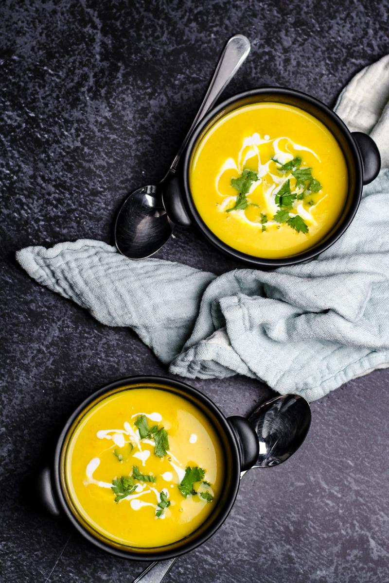 Rezeptbild: Kürbissuppe mit Kokosmilch
