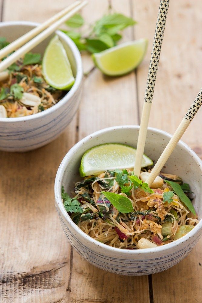 Rezeptbild: Reisnudeln mit Mangold-Soße