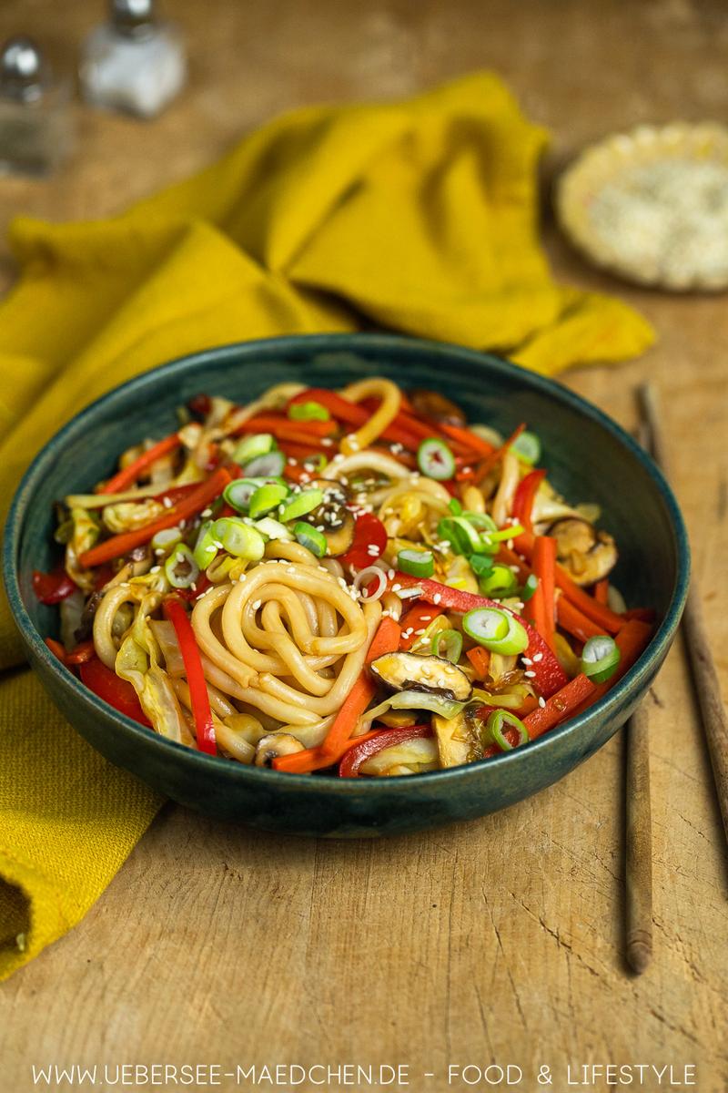 Rezeptbild: Yaki Udon Bratnudeln mit viel Gemüse