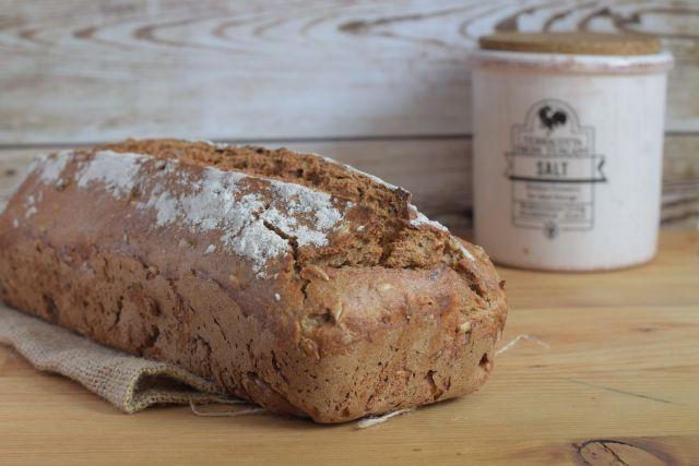 Rezeptbild: Vollkornbrot mit Sonnenblumenkernen