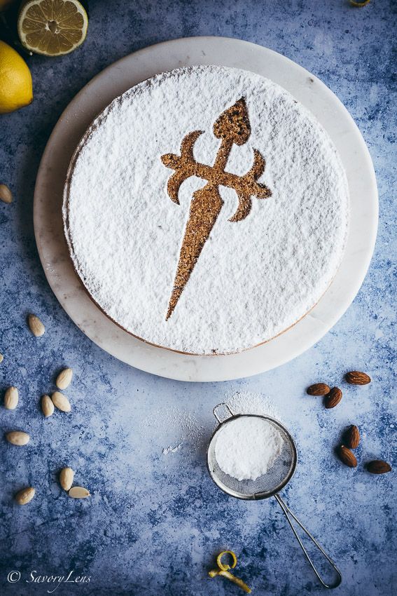 Rezeptbild: Tarta de Santiago – Spanischer Mandelkuchen