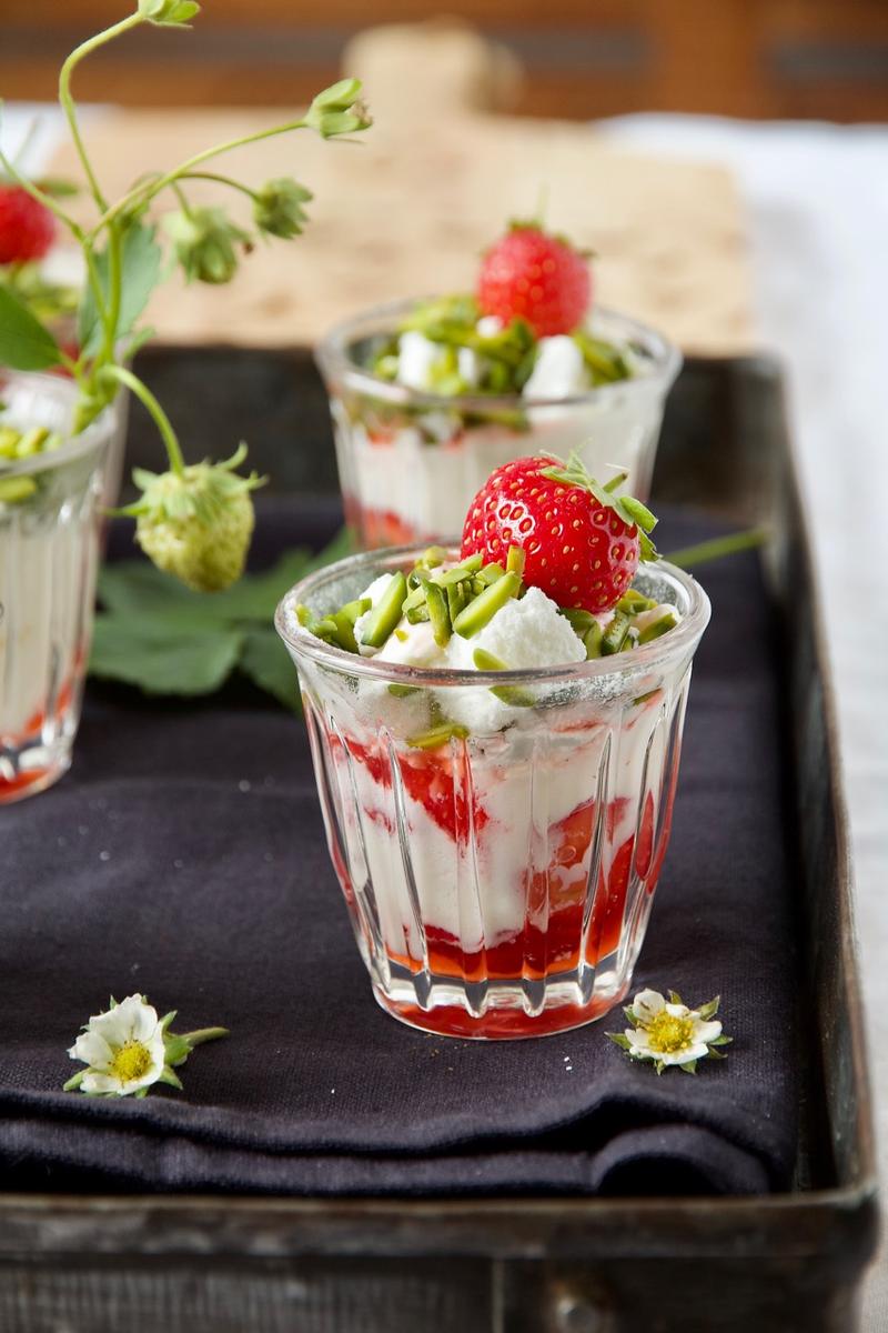 Rezeptbild: Eton Mess Persian Style