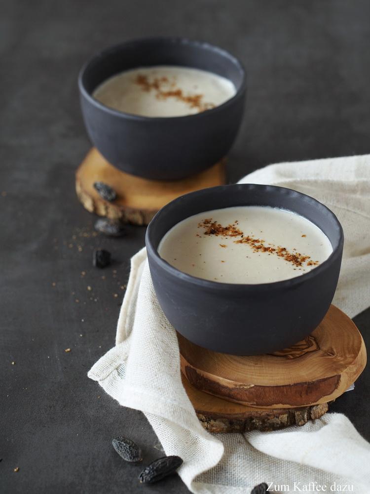Rezeptbild: Cremige Tonka-Latte mit Cashews