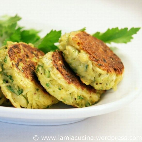 Rezeptbild: Latkes mit Lauch und Sellerie