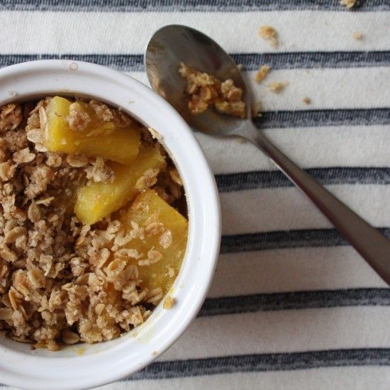Rezeptbild: Ananas-Safran-Crumble
